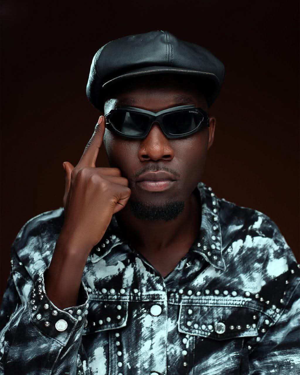 Mam inyouni ft Tyra Nanah