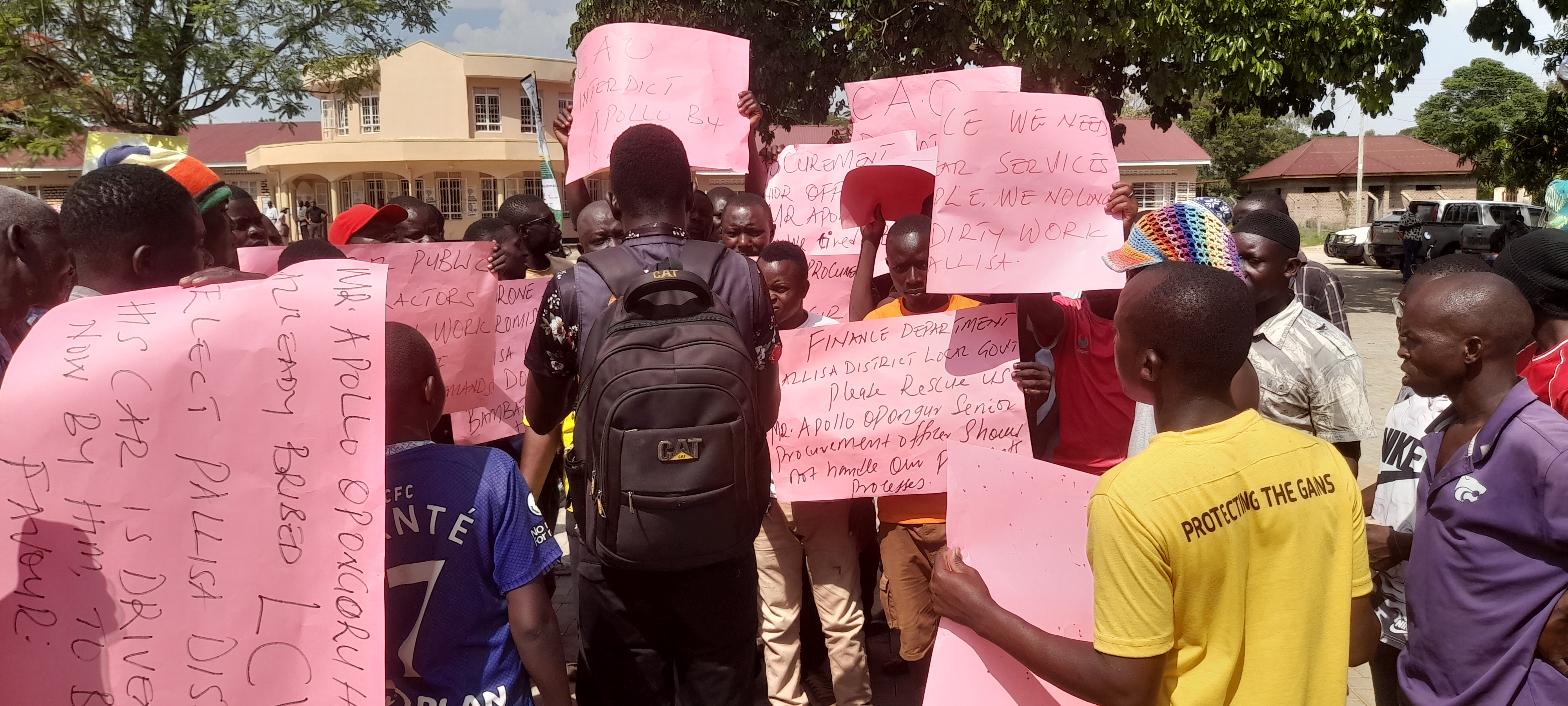 Casual Workers Storm Pallisa District Headquarters Over Three Months’ Unpaid Wages
